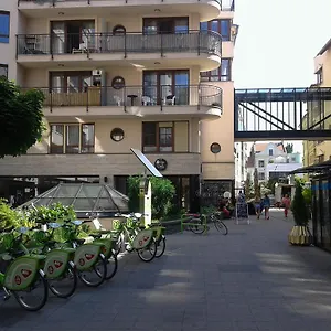 Appartamento Gozsdu Spacious Ungheria